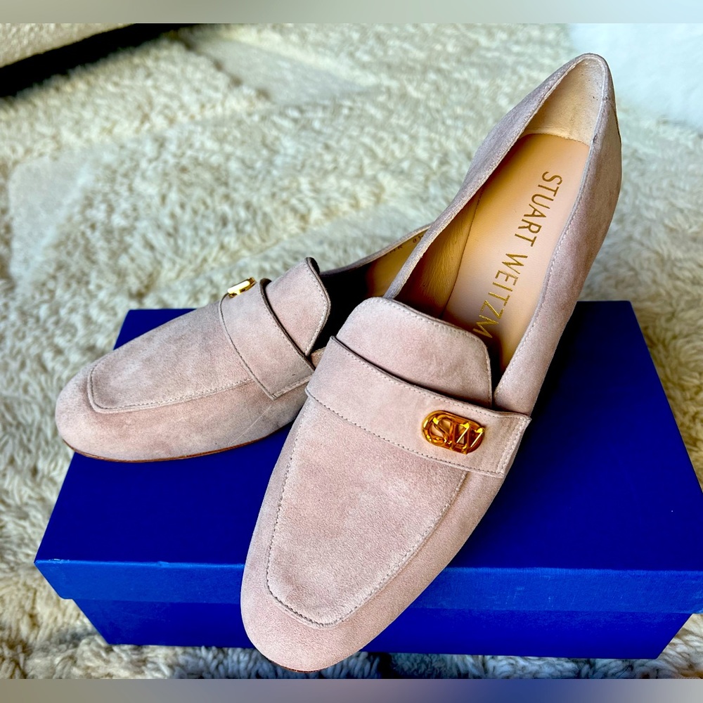 NWT PAYSON blush suede loafers